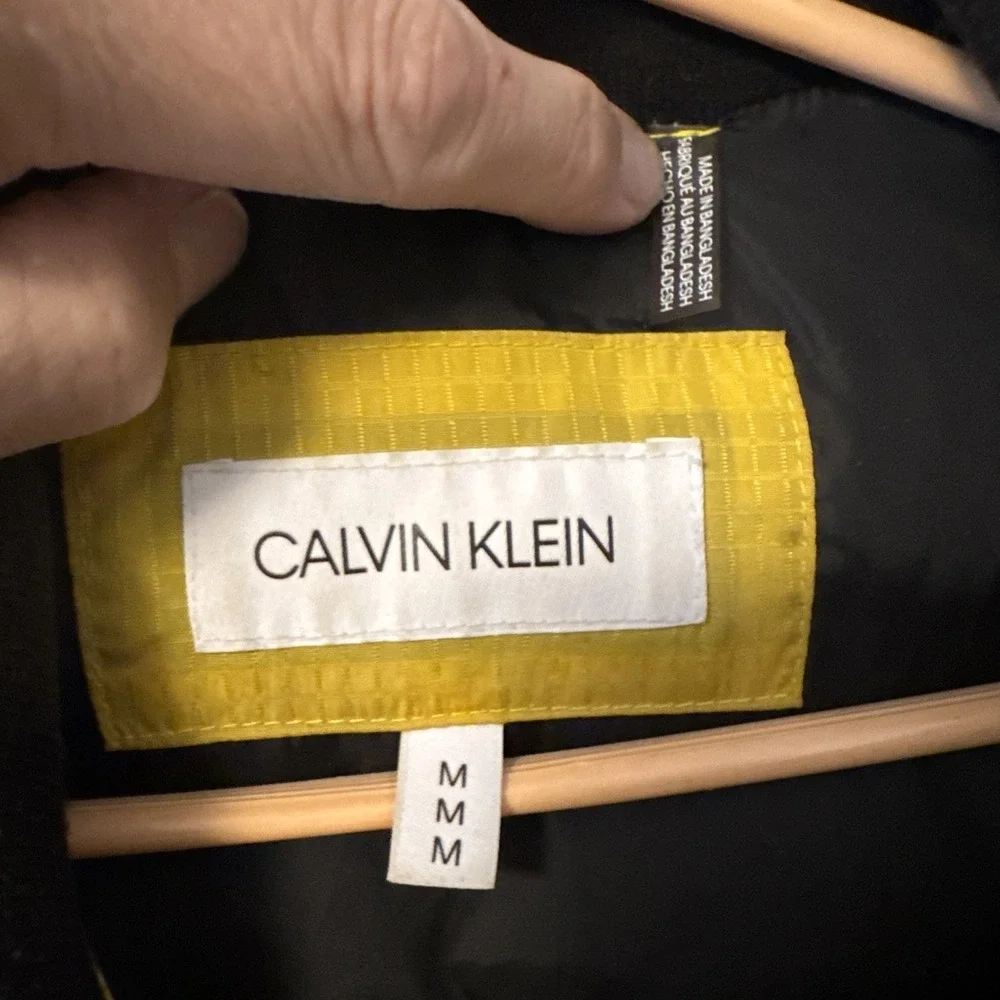 Calvin Klein Yellow Puffer Jacket Size Med Quilted Insulated Lightweight CK Logo